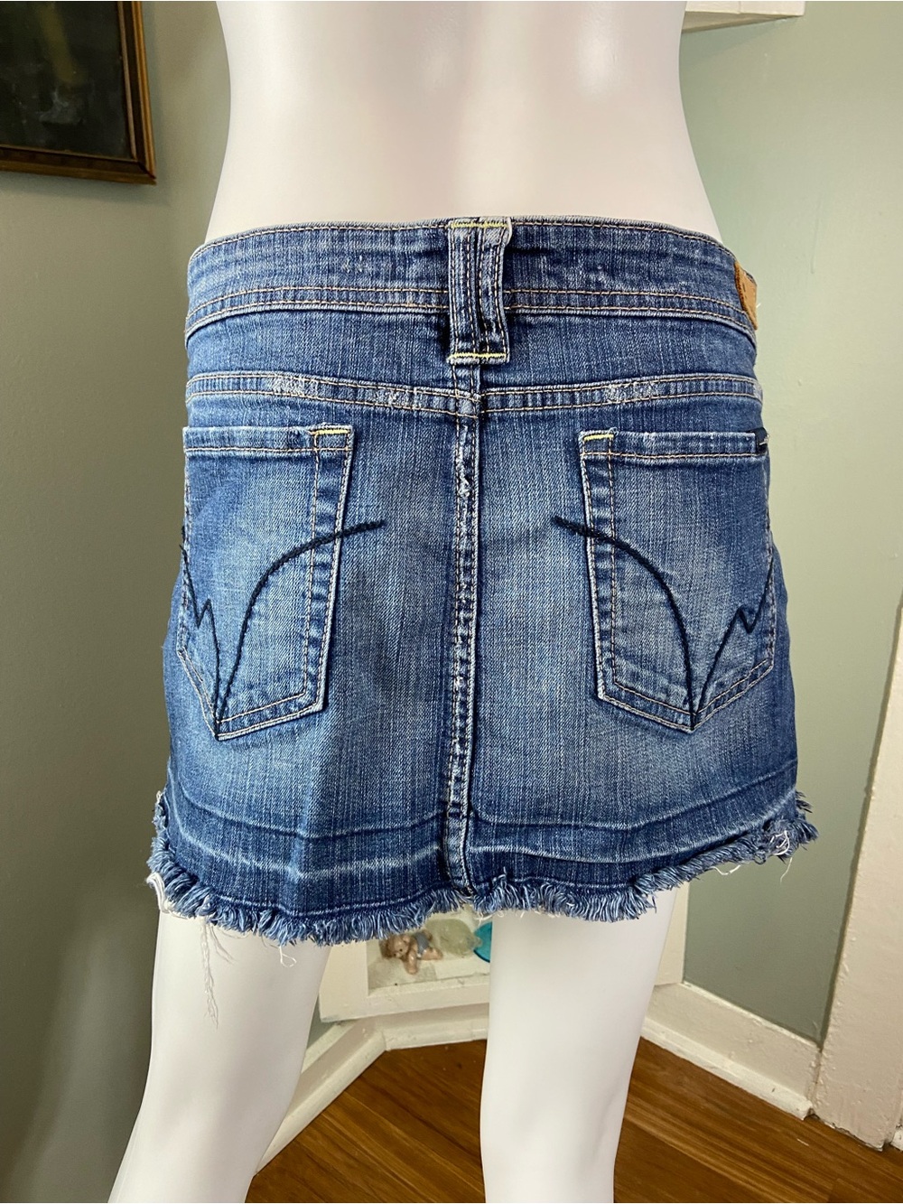 3/$12 Vintage Y2K Refuge Denim Mini Jean Skirt Cutoff Low Rise Frayed 34” Sz 11
